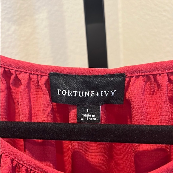 Red Tie Front Relaxed Blouse with 3/4 Sleeves - Picture 2 of 4